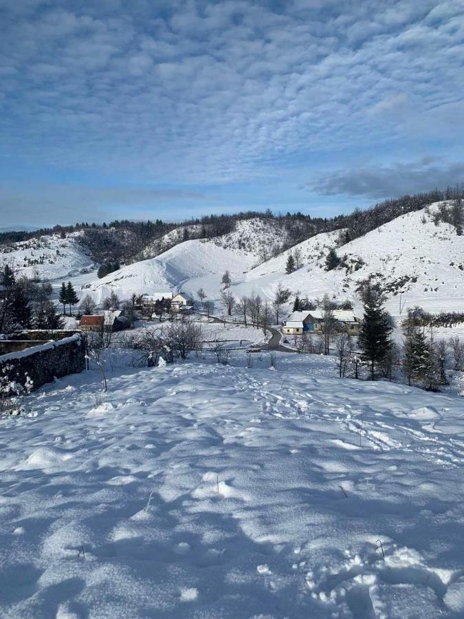 Ferienwohnung Kuca Za Odmor Jagnjic Josipdol Exterior foto